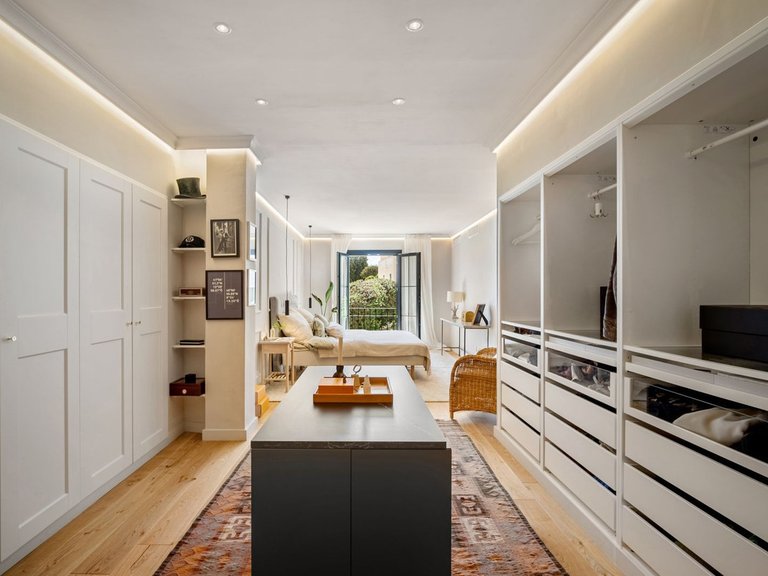 Villa for Sale in Marbella, Malaga 28