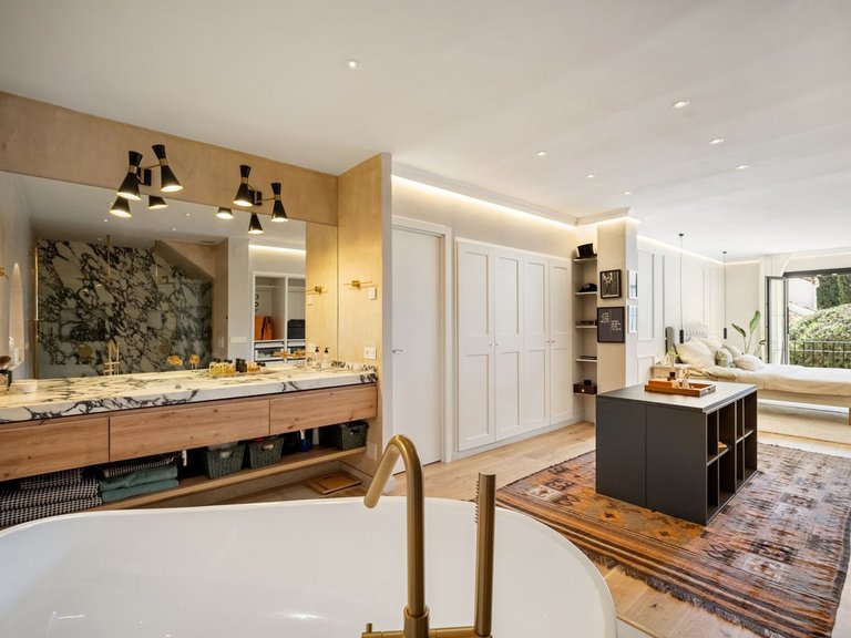 Villa for Sale in Marbella, Malaga 30