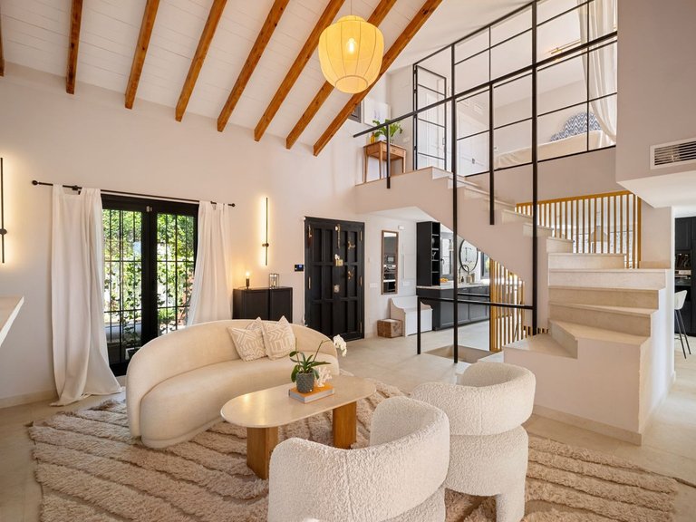 Villa for Sale in Marbella, Malaga 4