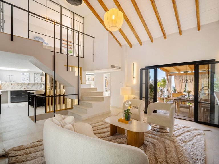 Villa for Sale in Marbella, Malaga 6