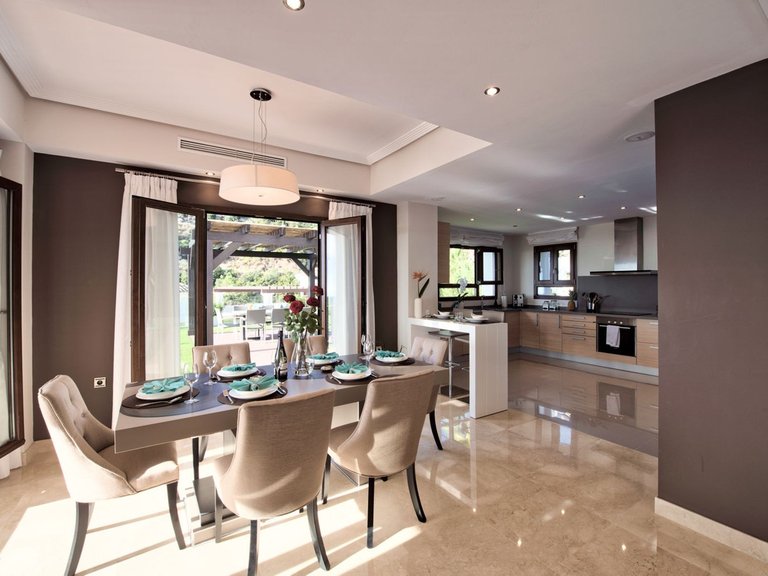Villa for Sale in Benahavís, Malaga 10