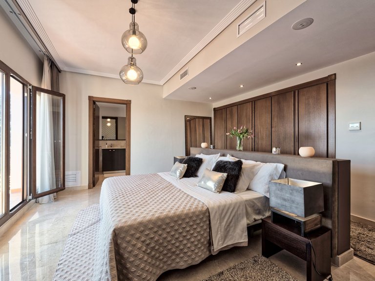 Villa for Sale in Benahavís, Malaga 18