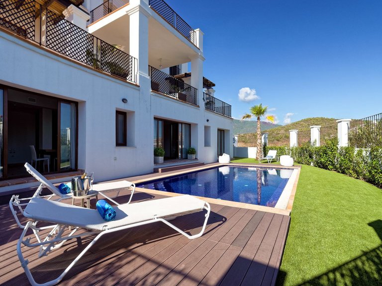 Villa for Sale in Benahavís, Malaga 5
