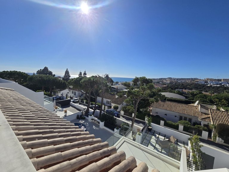 Villa for Sale in Costa del Sol, La Cala De Mijas, Malaga 26