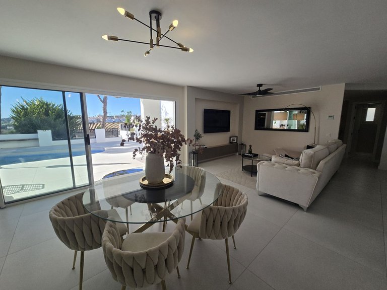 Villa for Sale in Costa del Sol, La Cala De Mijas, Malaga 27