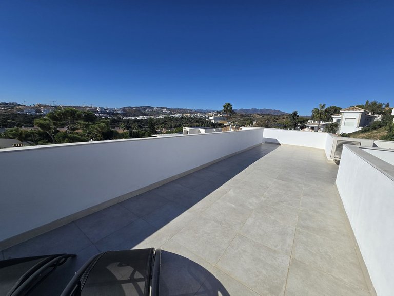 Villa for Sale in Costa del Sol, La Cala De Mijas, Malaga 38