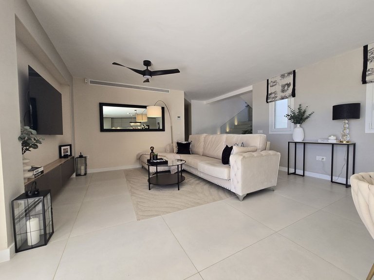Villa for Sale in Costa del Sol, La Cala De Mijas, Malaga 44