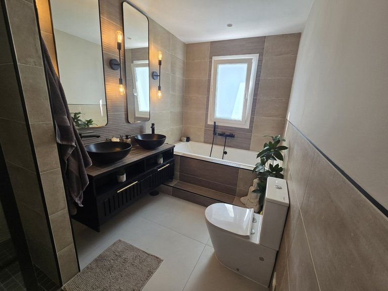 Villa for Sale in Costa del Sol, La Cala De Mijas, Malaga 48