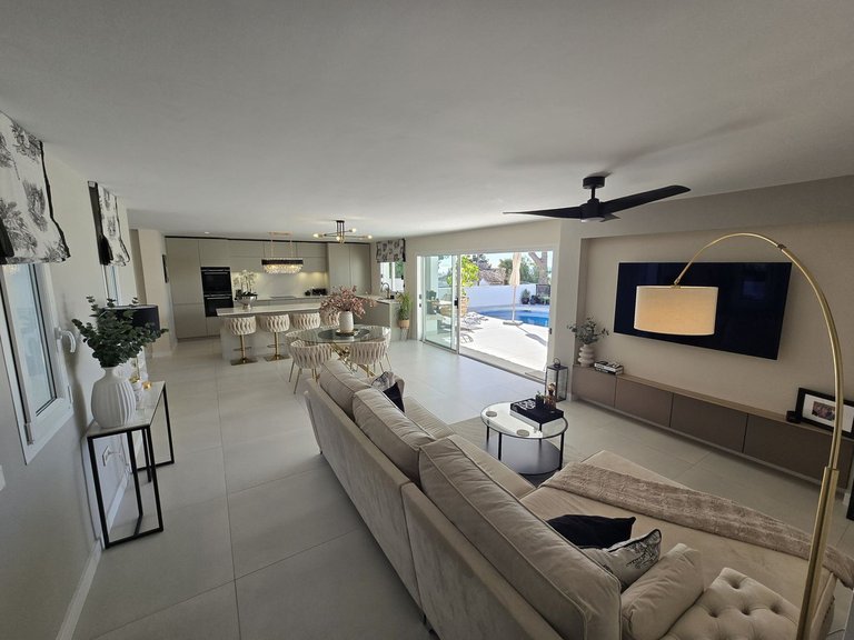 Villa for Sale in Costa del Sol, La Cala De Mijas, Malaga 58