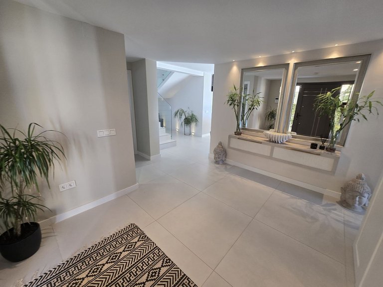 Villa for Sale in Costa del Sol, La Cala De Mijas, Malaga 65