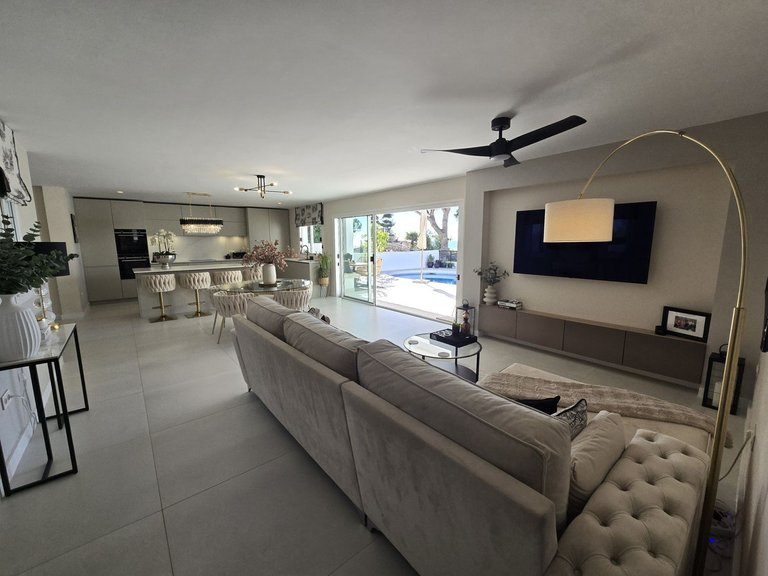 Villa for Sale in Costa del Sol, La Cala De Mijas, Malaga 71