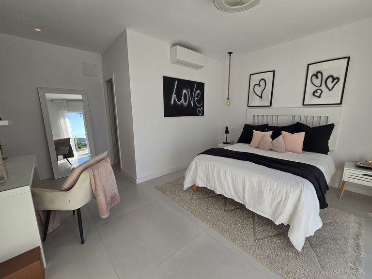 Villa for Sale in Costa del Sol, La Cala De Mijas, Malaga 78