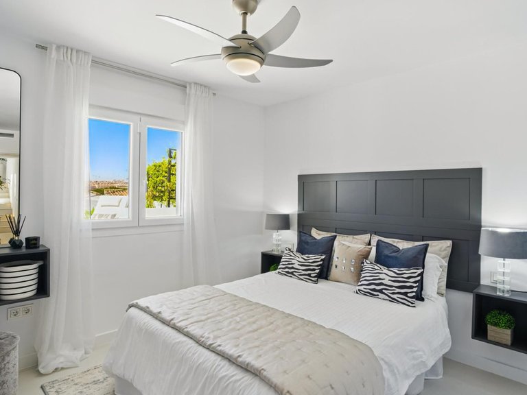 Villa for Sale in Costa del Sol, La Cala De Mijas, Malaga 87