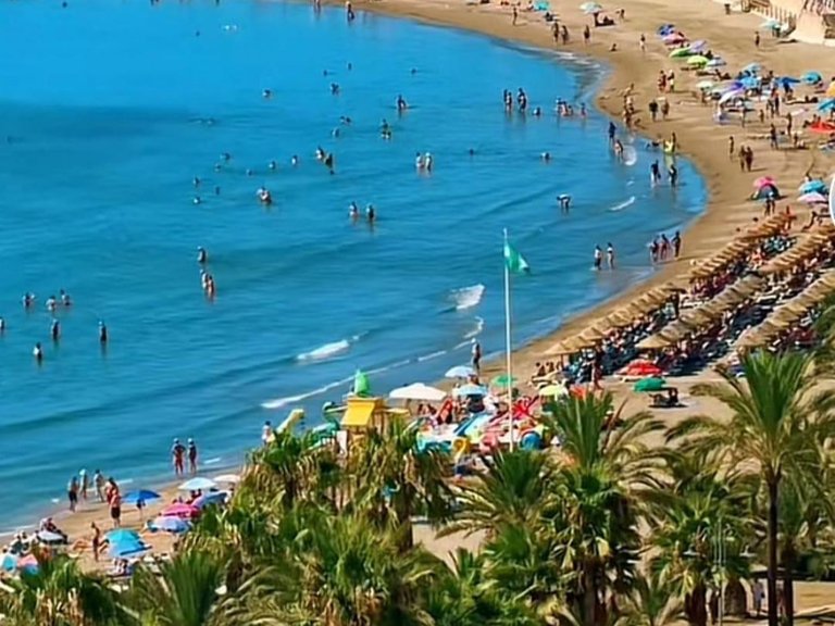 Apartment for Sale in Benalmadena Costa, Malaga 17