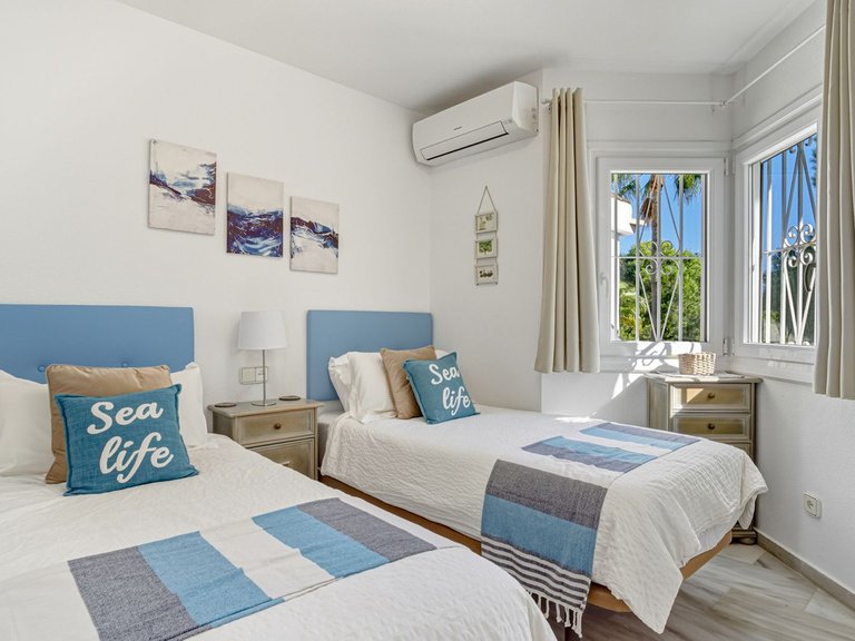 Villa for Sale in Calahonda, Malaga 20
