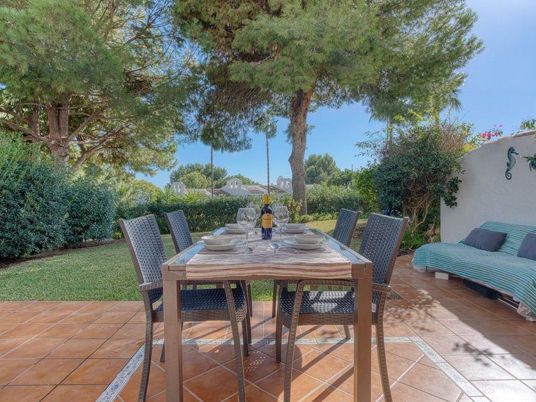 Villa for Sale in Calahonda, Malaga 25