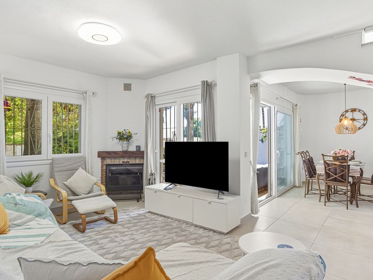 Villa for Sale in Calahonda, Malaga 6