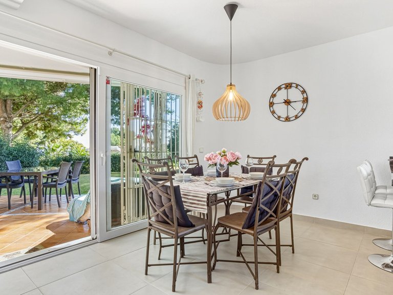 Villa for Sale in Calahonda, Malaga 7