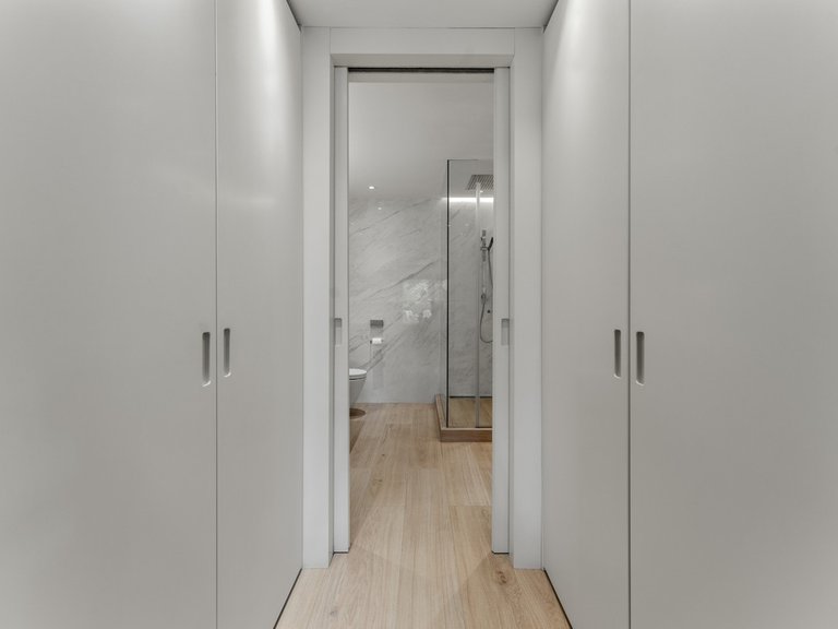 Apartment for Sale in The Golden Mile, Malaga 18