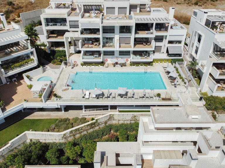Apartment for Sale in Estepona, Malaga 1