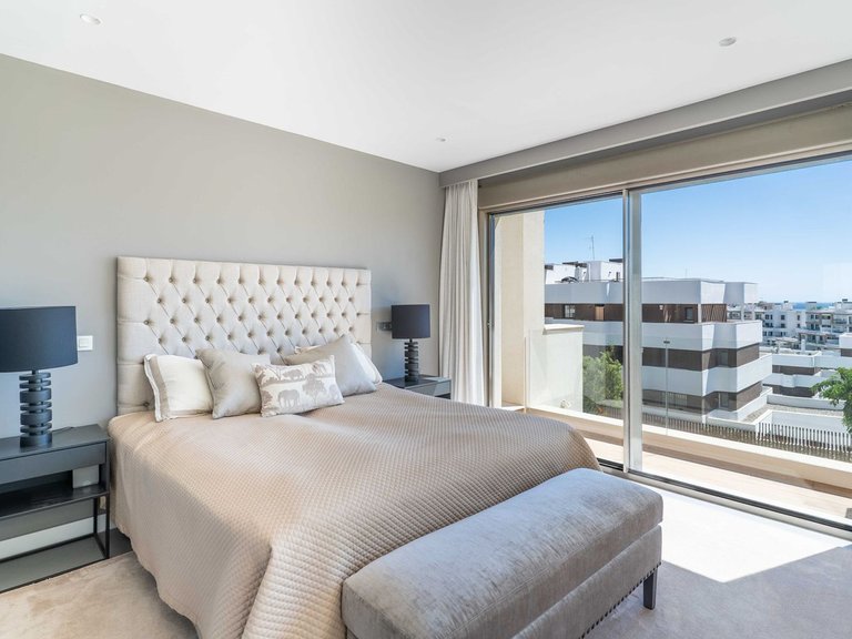Apartment for Sale in Estepona, Malaga 11
