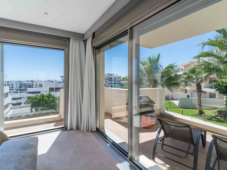 Apartment for Sale in Estepona, Malaga 12