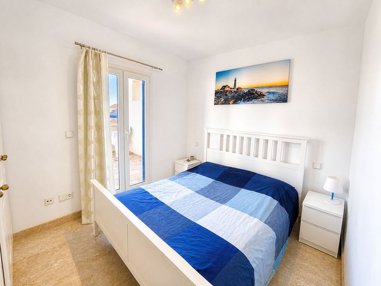 Penthouse for Sale in San Luis De Sabinillas, Malaga 10