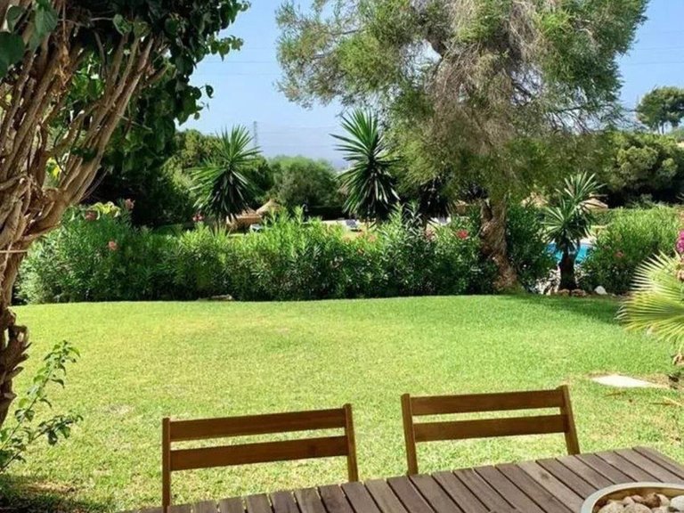 Apartment for Sale in Calahonda, Malaga 5