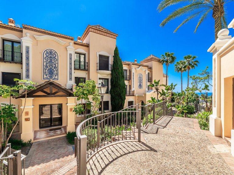 Apartment for Sale in La Quinta, Malaga 20