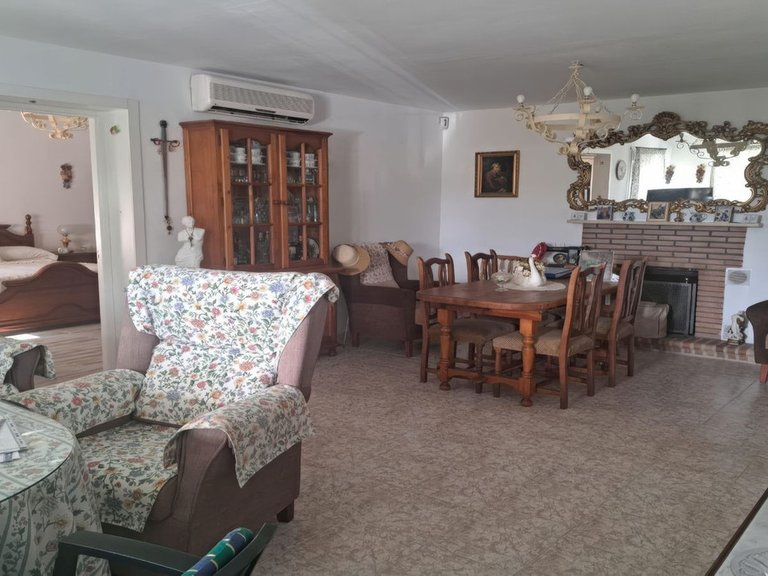Villa for Sale in Alhaurín El Grande, Malaga 5