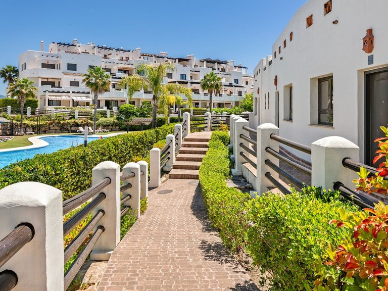 Villa for Sale in New Golden Mile, Malaga 34
