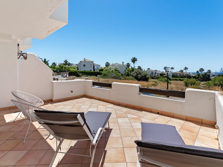 Villa for Sale in New Golden Mile, Malaga 38