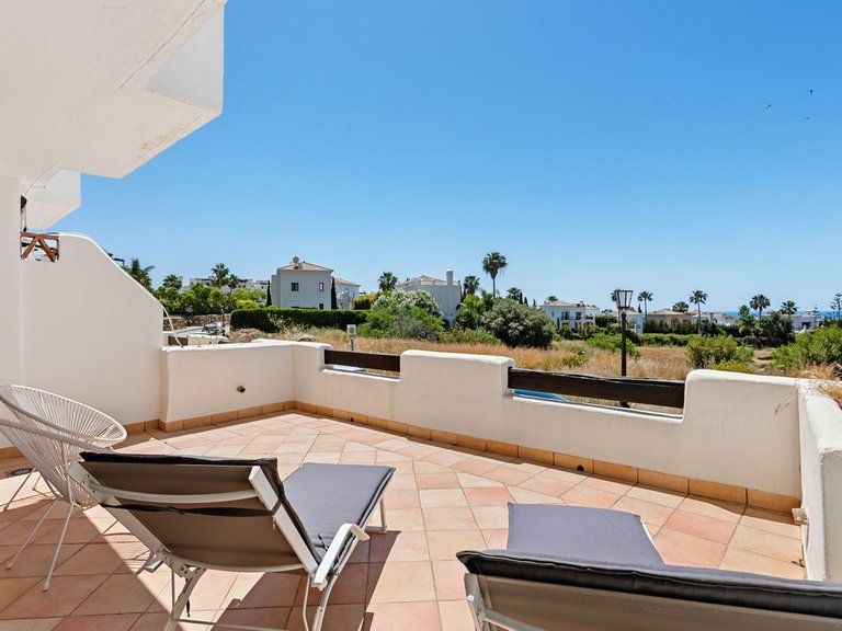 Villa for Sale in New Golden Mile, Malaga 41