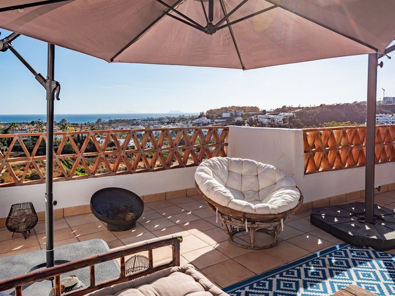 Villa for Sale in New Golden Mile, Malaga 47