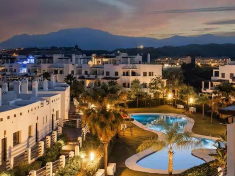 Villa for Sale in New Golden Mile, Malaga 52