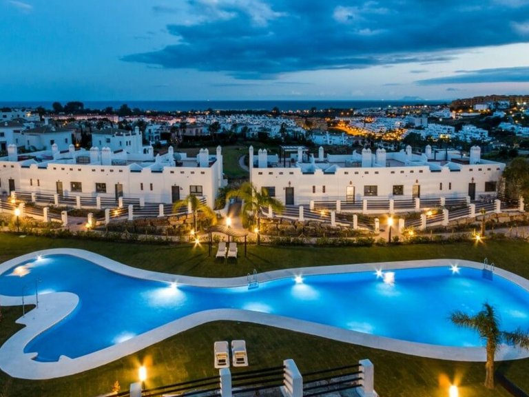 Villa for Sale in New Golden Mile, Malaga 53