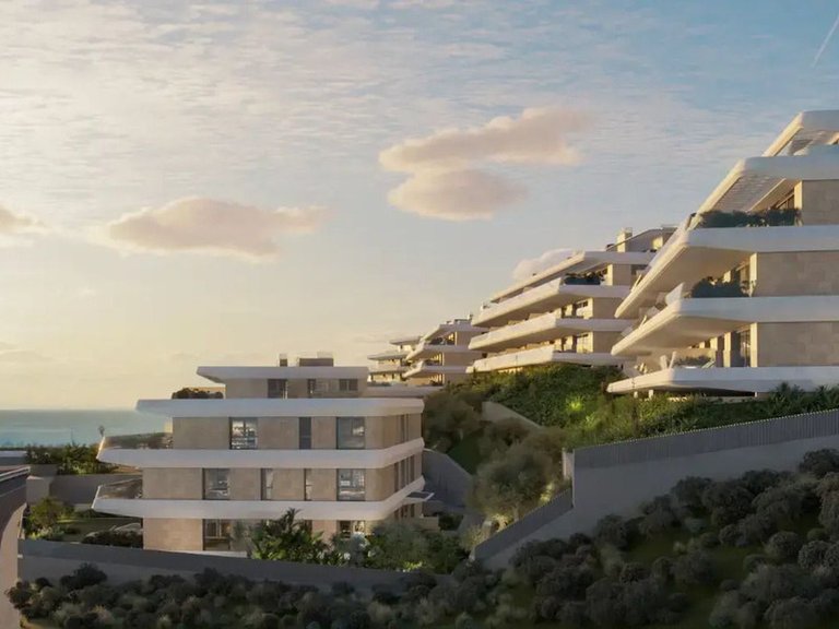 Apartment for Sale in Costa del Sol New Golden Mile, Malaga 13