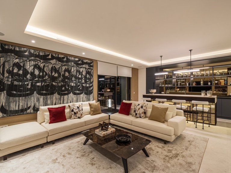 Villa for Sale in The Golden Mile, Malaga 28