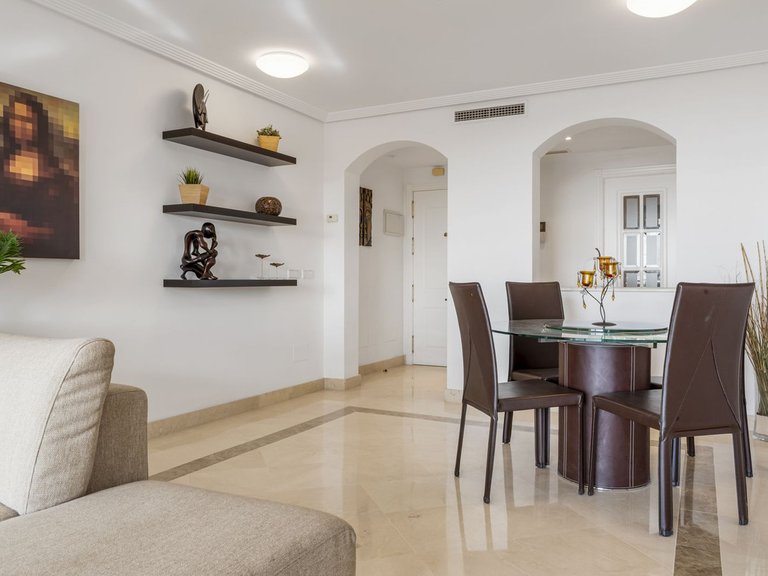 Apartment for Sale in Los Arqueros, Malaga 11