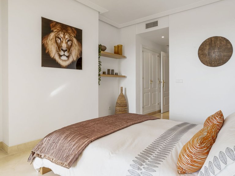 Apartment for Sale in Los Arqueros, Malaga 18