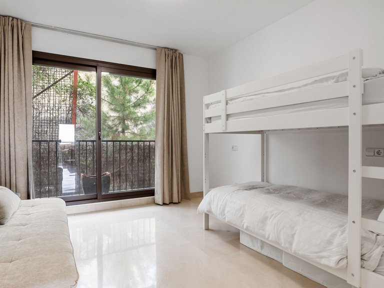 Apartment for Sale in Los Arqueros, Malaga 19