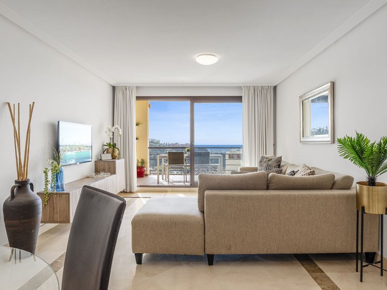 Apartment for Sale in Los Arqueros, Malaga 3