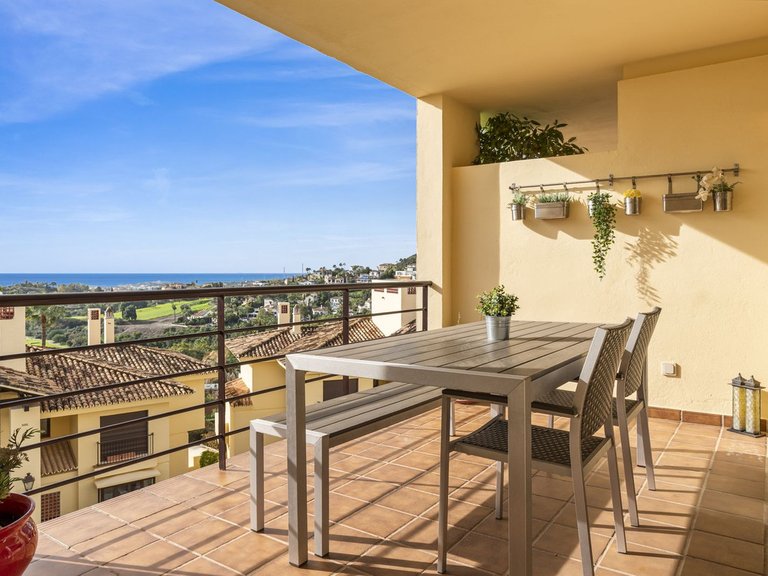 Apartment for Sale in Los Arqueros, Malaga 5
