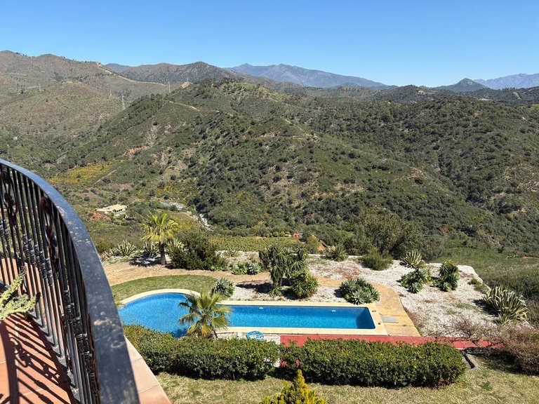 Villa for Sale in Estepona, Malaga 74