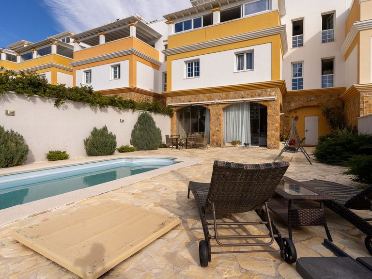 Villa for Sale in Calahonda, Malaga 23