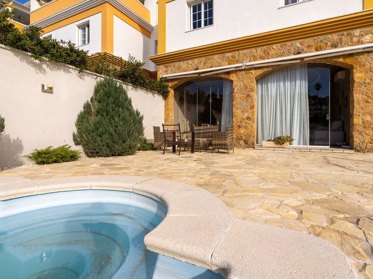 Villa for Sale in Calahonda, Malaga 24