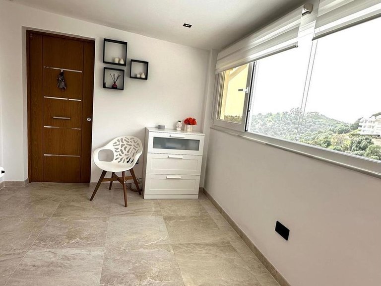 Villa for Sale in Calahonda, Malaga 38