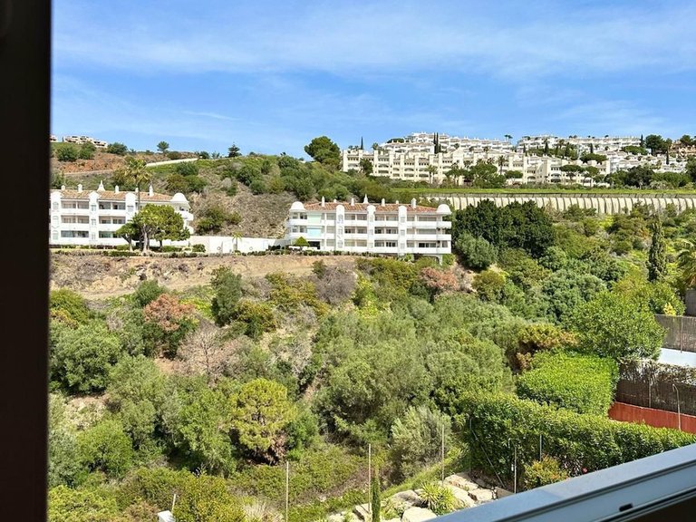 Villa for Sale in Calahonda, Malaga 5