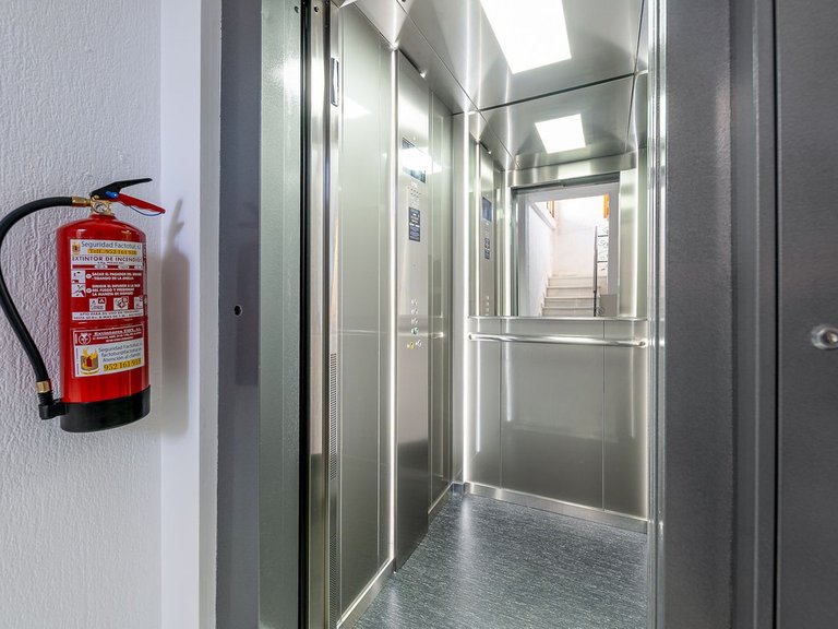 Penthouse for Sale in Costa del Sol, La Duquesa, Malaga 19