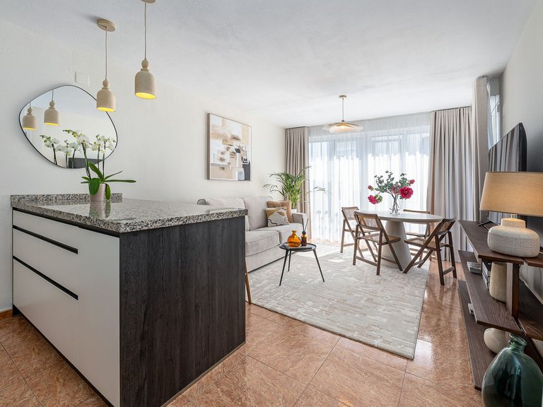Penthouse for Sale in Costa del Sol, La Duquesa, Malaga 2